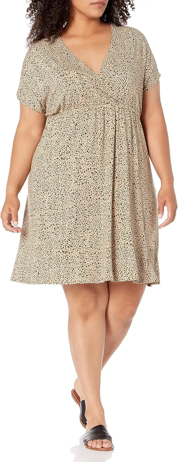 Amazon Essentials Women's Surplice Dress (Available in Plus Size)