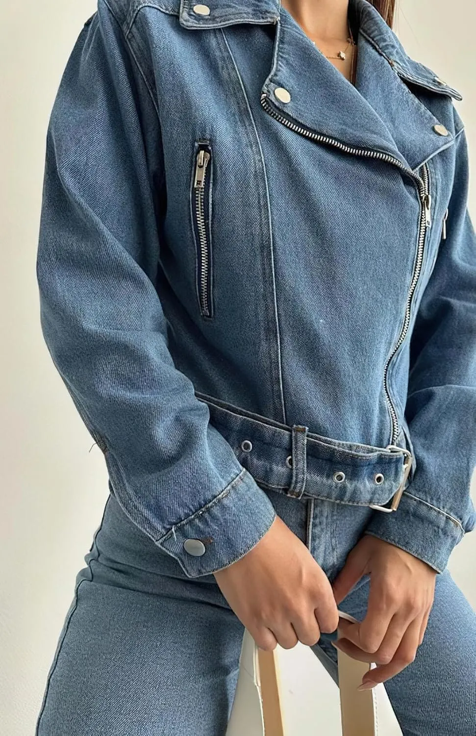 chouyatou Women's Notch Lapel Jean Bomber Jacket Zip Up Distressed Cropped Denim Motorcycle Jacket Coat