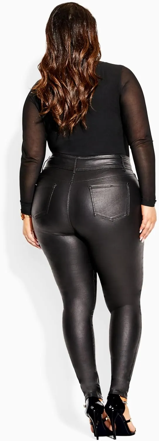 City Chic Women's Plus Size Jean - Skylar Short Skinny