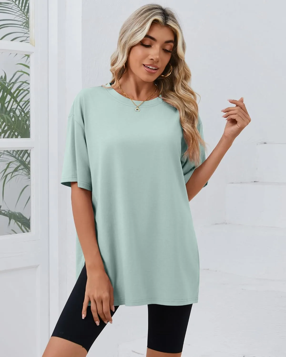 Huukeay 3 Pack Women's Oversized Gym T Shirts Cotton Short Sleeve Side Split Crewneck Tops Casual Workout Baggy Basic Tee