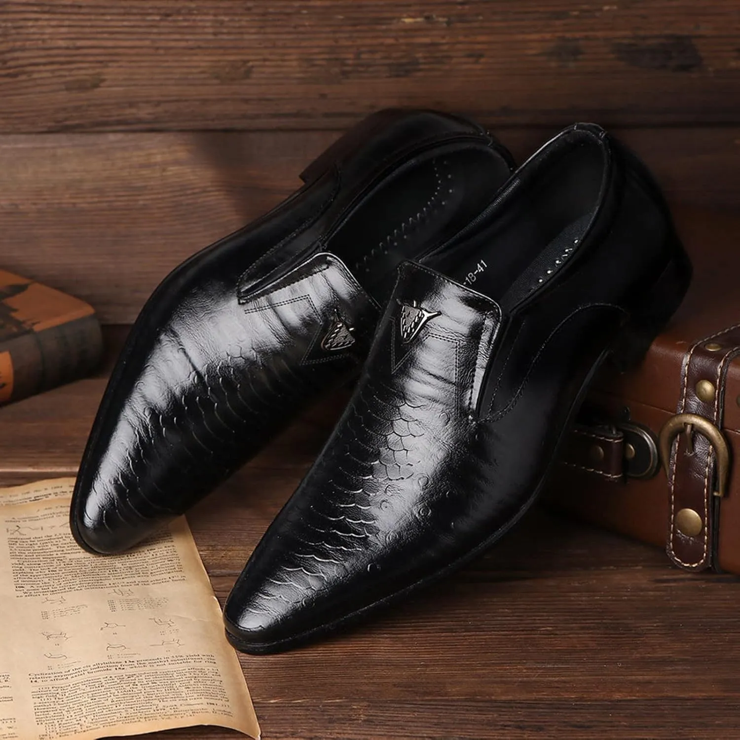 Leather Shoes for Men Comfortable Fashion Dress Sneakers Loafers Suit Party Dress Shoes for Male