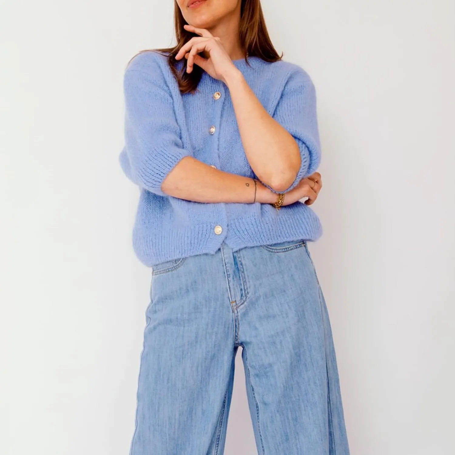 Womens Button Up Short Sleeve Cardigans Sweater Cropped Lightweight Round Neck Elegant Knit Tops with Pockets