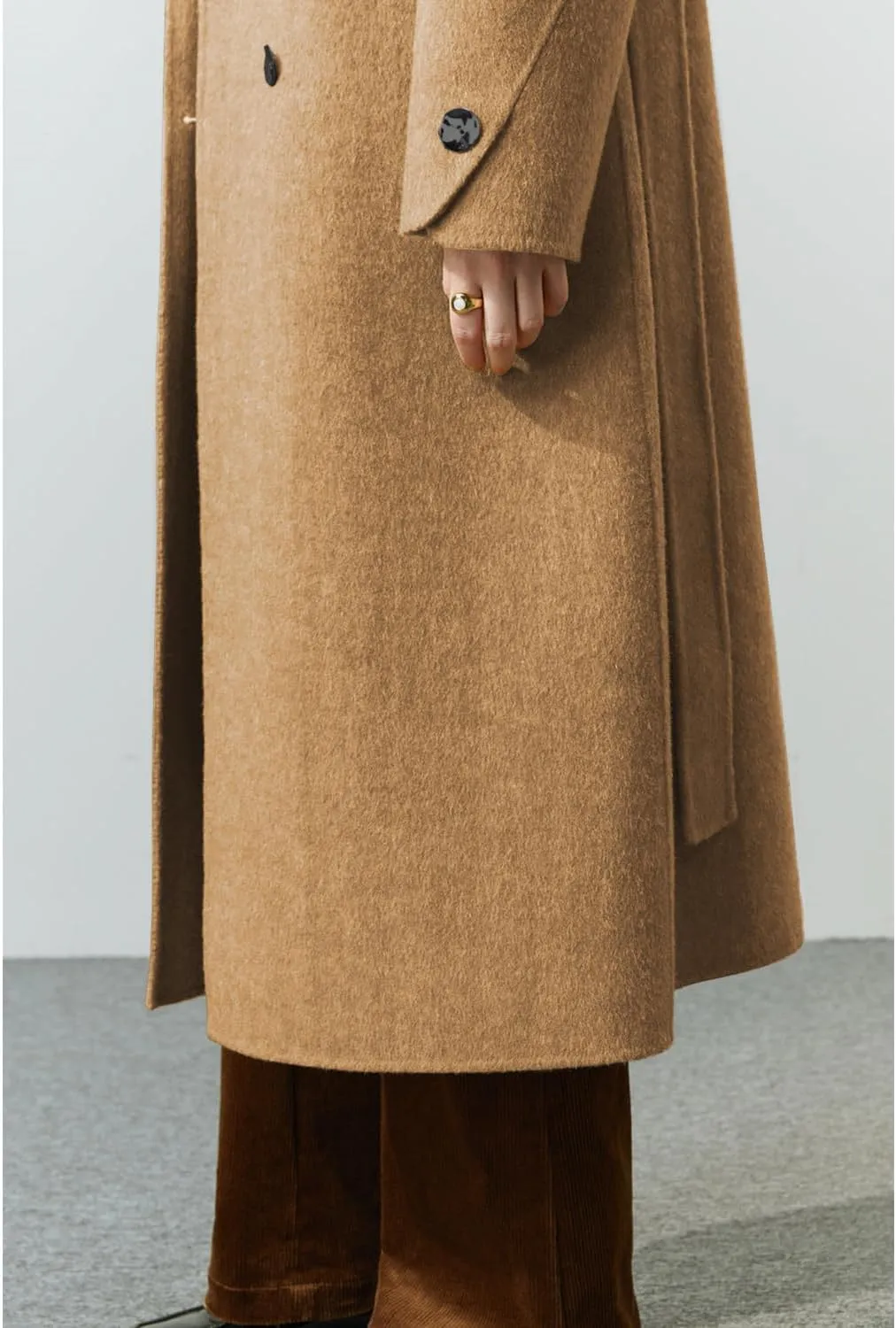 Wool Coats for Women Winter Lapel Double Breasted Wool Blend Long Pea Trench Coat Pocketed Outwear with Belt
