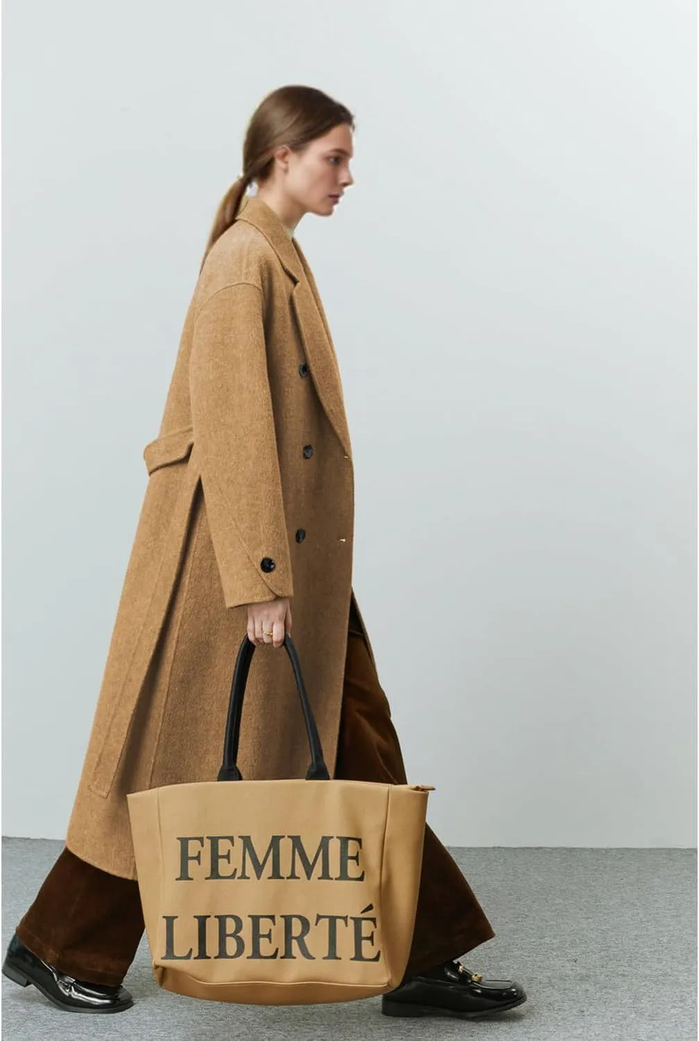 Wool Coats for Women Winter Lapel Double Breasted Wool Blend Long Pea Trench Coat Pocketed Outwear with Belt
